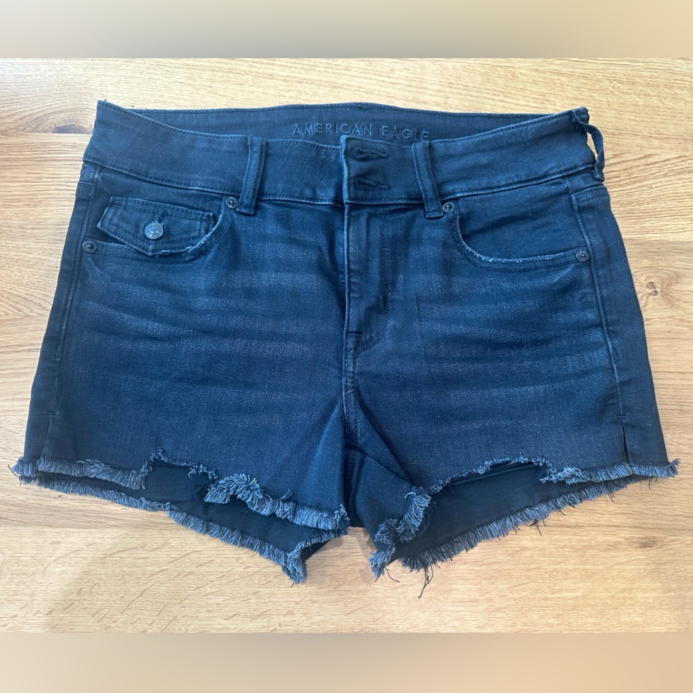 🌼 NWOT American Eagle Shorts 🌼